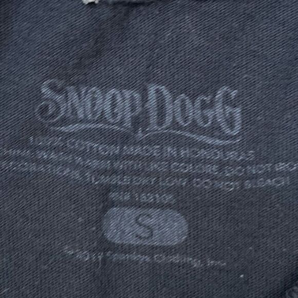 Snoop Dogg Graphic T-shirt Women Small Black Short Sleeve Music - Picture 4 of 5